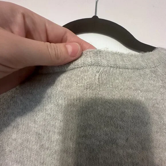 LC Lauren Conrad Gray Oversized V-Neck Sweater Size XL - Picture 5 of 8